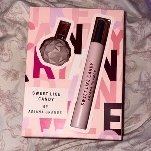Ariana Grande Sweet Like Candy Lip Gloss Set - Pink